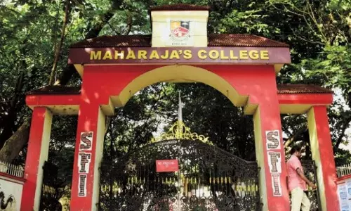 Maharajas College