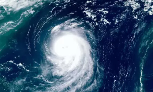 ബിപർജോയ് ചുഴലിക്കാറ്റ്; നേരിടാൻ സജ്ജമെന്ന് യു.എ.ഇ