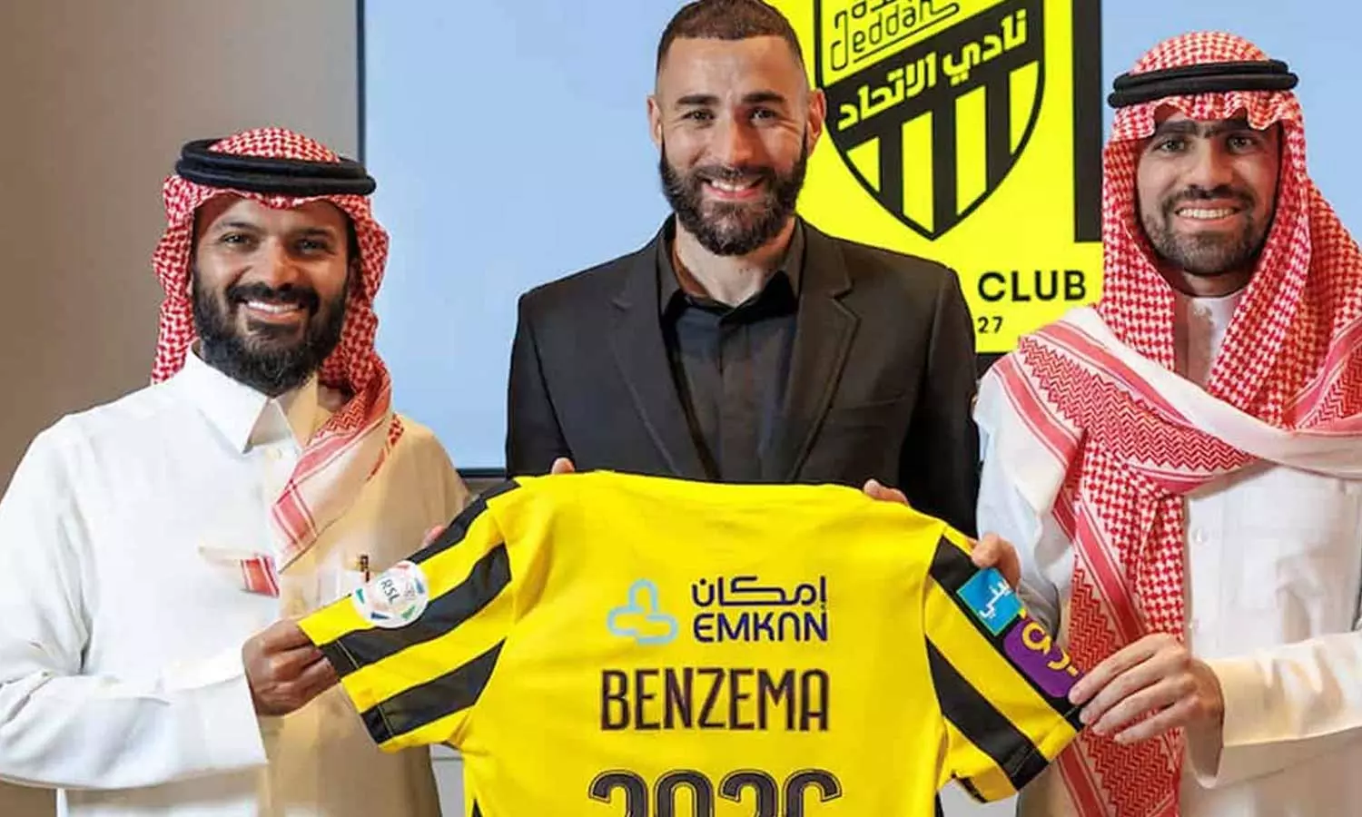 Jeddah gives Karim Benzema a warm welcome Jeddah gives Karim Benzema a warm welcome