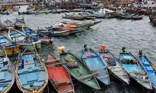 52 day trawling ban in Kerala today midnight begins