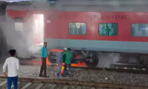 Fire On Express Train In Odisha Problem Fixed In Under An Hour Fire On Express Train In Odisha Problem Fixed In Under An Hour