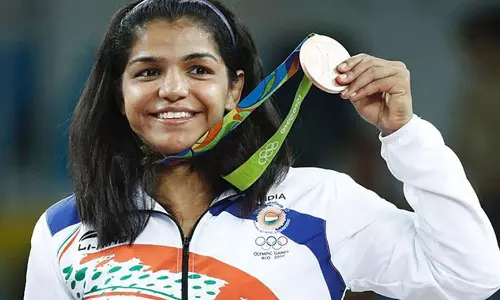 പ്രശ്നങ്ങൾ പരിഹരിക്കാതെ ഏഷ്യൻ ഗെയിംസിൽ പങ്കെടുക്കില്ല; സാക്ഷി മാലിക്