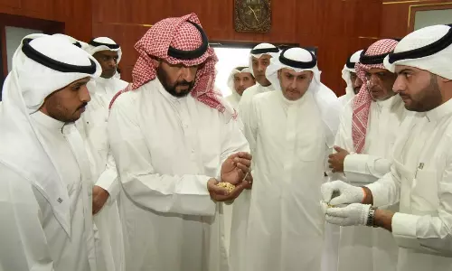 Drug collection seize