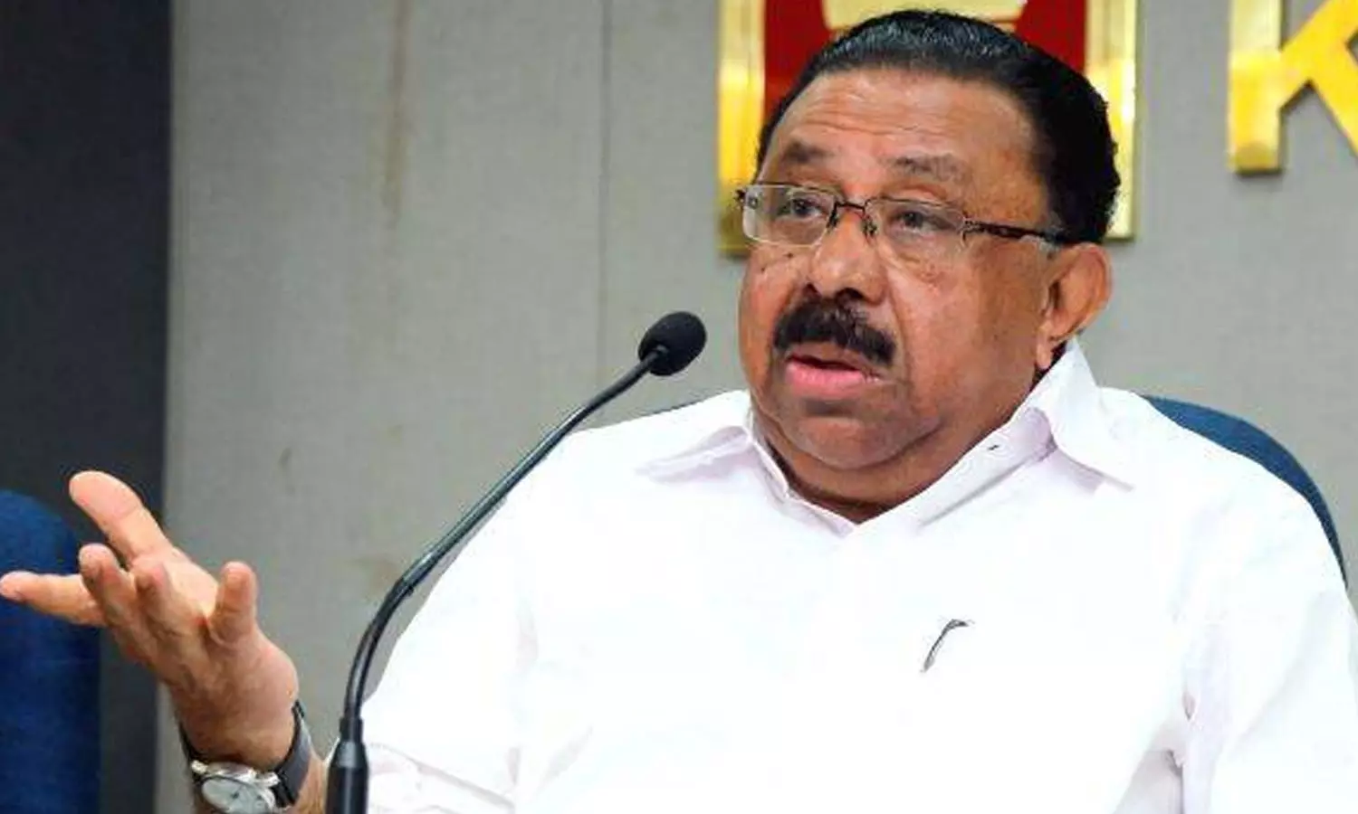 കോൺഗ്രസിൽ പരസ്പര വിശ്വാസം നഷ്ടപ്പെട്ടു; എം.എം ഹസൻ