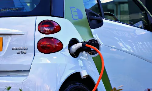 ഇലക്ട്രിക് വാഹന വിപണിയില്‍ വന്‍ കുതിപ്പിനൊരുങ്ങി ഖത്തര്‍