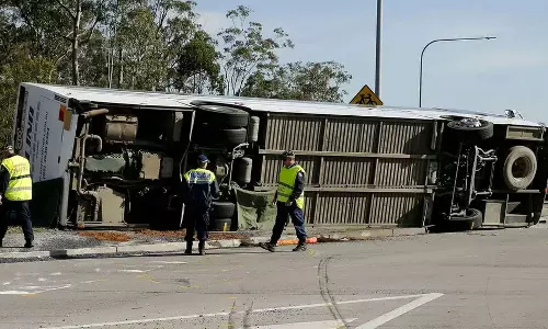 Ten people killed in wedding bus crash in Australia Ten people killed in wedding bus crash in Australia