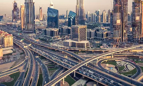 കൂടുതൽ ഇലക്ട്രിക്​ വാഹനങ്ങൾ നിരത്തിലിറക്കാനുറച്ച്​ ദുബൈ റോഡ്​ ഗതാഗത അതോറിറ്റി