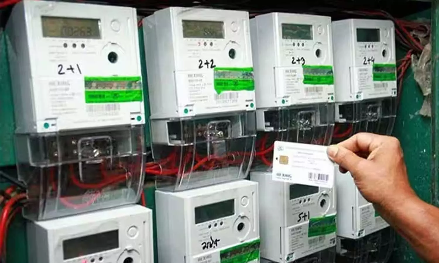 കെഎസ്ഇബി സ്മാര്ട്ട് മീറ്റര് പദ്ധതി അനിശ്ചിതത്തിലേക്ക്; ട്രേഡ് യൂണിയനുകളുമായി മന്ത്രി നടത്തിയ രണ്ടാമത്തെ ചര്ച്ചയും പരാജയപ്പെട്ടു കെഎസ്ഇബി സ്മാര്ട്ട് മീറ്റര് പദ്ധതി അനിശ്ചിതത്തിലേക്ക്; ട്രേഡ് യൂണിയനുകളുമായി മന്ത്രി നടത്തിയ രണ്ടാമത്തെ ചര്ച്ചയും പരാജയപ്പെട്ടു