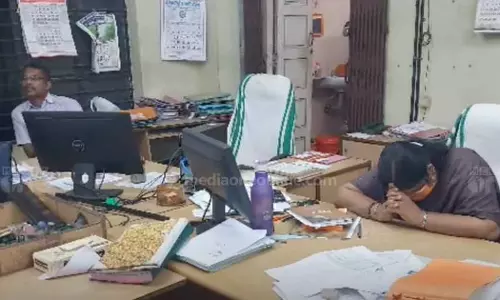 bribery caught by vigilance in kollam