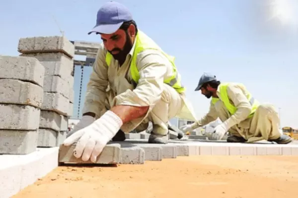 summer lunch break law in Saudi Arabia, summer season,  summer lunch break law, latest malayalam news, സൗദി അറേബ്യയിലെ വേനൽ ലഞ്ച് ബ്രേക്ക് നിയമം, വേനൽ സീസൺ, വേനൽ ലഞ്ച് ബ്രേക്ക് നിയമം, ഏറ്റവും പുതിയ മലയാളം വാർത്തകൾ