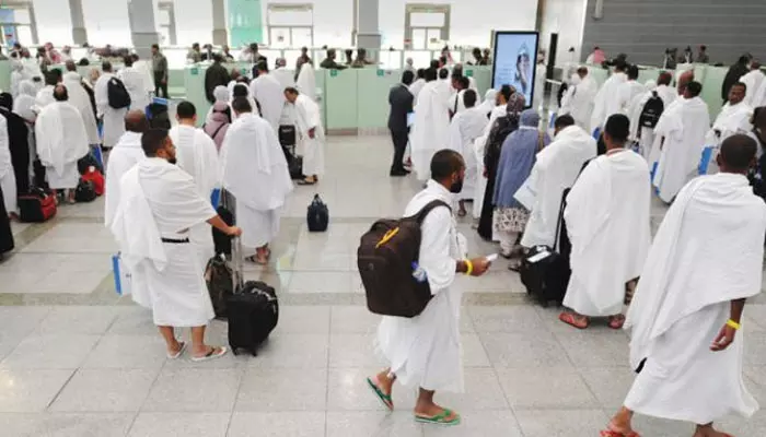 കുവൈത്തിൽനിന്ന് ആദ്യ ഹജ്ജ് വിമാനം 21ന് യാത്ര പുറപ്പെടും കുവൈത്തിൽനിന്ന് ആദ്യ ഹജ്ജ് വിമാനം 21ന് യാത്ര പുറപ്പെടും