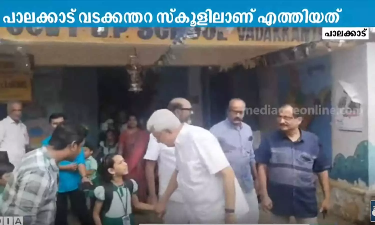 prakash karatt visited his alma mater prakash karatt visited his alma mater