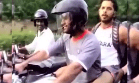 ശ്രീയെ പിന്നിലിരുത്തി റോഡിലൂടെ ചീറിപ്പാഞ്ഞ് മഹി; ട്രെന്‍ഡിങ്ങായി പഴയ ബൈക്ക് റൈഡ് വീഡിയോ