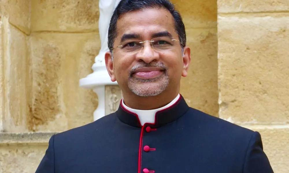 Mon. Dr. George Panamthundil, Vatican, വത്തിക്കാന്‍, മാര്‍പാപ്പ, മോണ്‍. ഡോ. ജോര്‍ജ്ജ് പനംതുണ്ടില്‍
