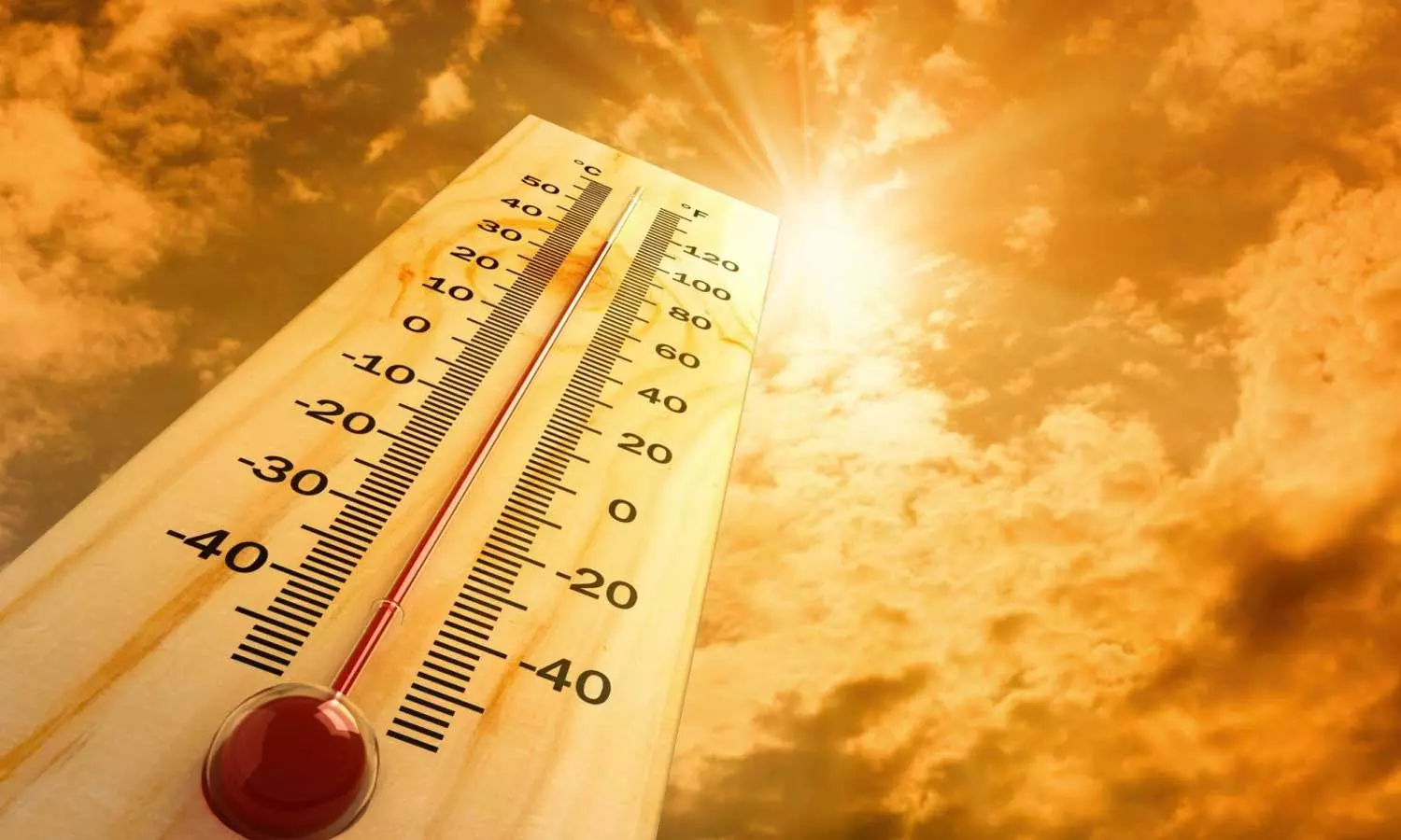 Heat above 50 degrees; UAE is scorching in the summer