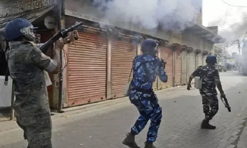 Trinamool Congress and BJP workers clashed in West Bengal