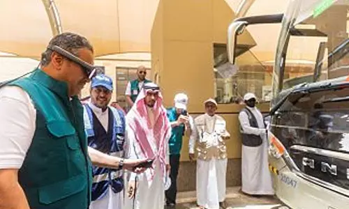 Virtual reality glass system