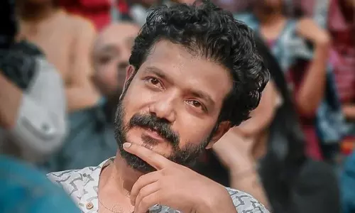 ശ്രീനാഥ് ഭാസിക്ക്  അമ്മ യിൽ തൽക്കാലം അംഗത്വമില്ല;  പ്രശ്നങ്ങള്‍ പരിഹരിച്ചശേഷം അപേക്ഷ പരിഗണിച്ചാൽ മതിയെന്ന് തീരുമാനം