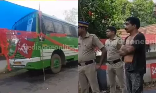 ബസിനു മുന്നിൽ സിഐടിയു കുത്തിയ കൊടി ഊരാൻ ശ്രമിച്ചതിന് മർദിച്ചെന്ന് ഉടമ