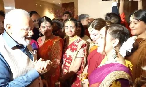 ‘യേ ദോസ്തി ഹം നഹി തോഡേംഗേ..’; നരേന്ദ്രമോദിയെ സിനിമ പാട്ട് പാടി സ്വീകരിച്ച് ഈജിപ്ഷ്യൻ പെൺകുട്ടി