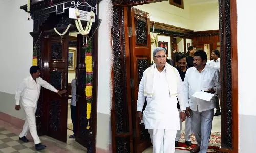 Siddaramaiah junks ‘Vastu’