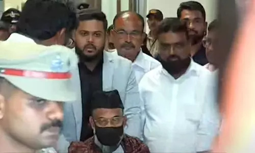 മഅ്ദനി കേരളത്തിലെത്തി; അൻവാർശ്ശേരിയിൽ കനത്ത പൊലീസ് സുരക്ഷ