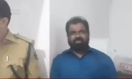 Attempt to molest medical student inside KSRTC bus; Accused in custody,latest malayalam news,കെ.എസ്.ആര്‍.ടി.സി ബസിനുളളിൽ മെഡിക്കൽ വിദ്യാർഥിനിയെ പീഡിപ്പിക്കാൻ ശ്രമം; പ്രതി പിടിയിൽ