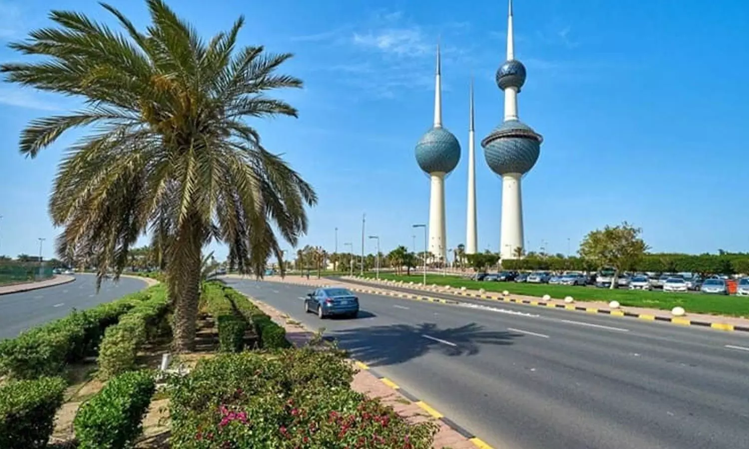 Hot weather to continue in kuwait Hot weather to continue in kuwait