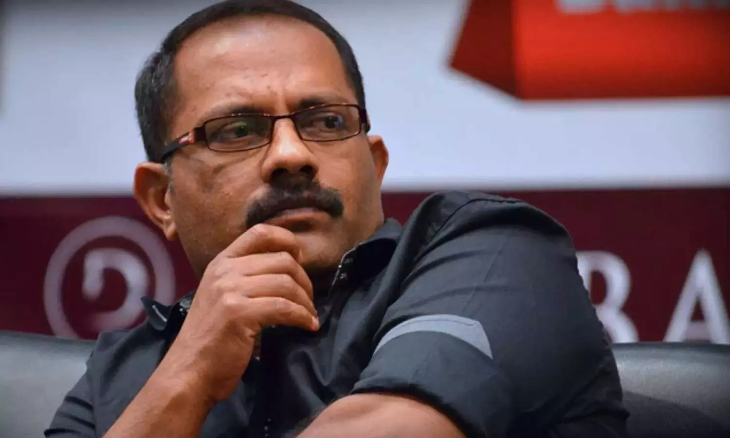 The Supreme Court will today consider the appeal filed by Kerala government against High Court verdict in favor of Muslim League leader K.M. Shaji case today The Supreme Court will today consider the appeal filed by Kerala government against High Court verdict in favor of Muslim League leader K.M. Shaji case today