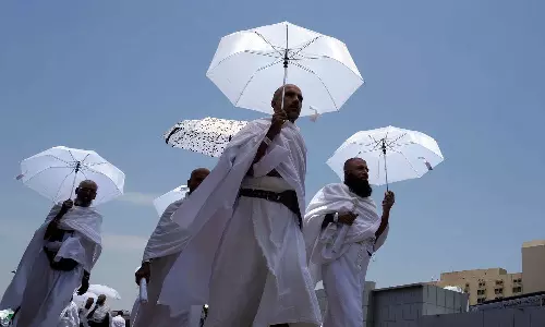 കനത്ത ചൂടിൽ വലഞ്ഞ് ഹാജിമാർ; 7000ത്തോളം പേർ ചികിത്സ തേടി