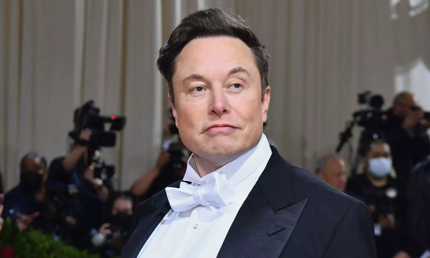 Elon Musk tweets amid backlash over daily limits on Twitter Elon Musk tweets amid backlash over daily limits on Twitter