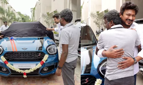 Mari Selvaraj, Mini Cooper, Udhayanidhi Stalin, Maamannan, മാമന്നന്‍, മാരി ശെല്‍വരാജ്, മിനി കൂപ്പര്‍, ഉദയനിധി സ്റ്റാലിന്‍