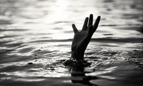 12 വയസ്സുകാരി മുങ്ങിമരിച്ചു 12 വയസ്സുകാരി മുങ്ങിമരിച്ചു