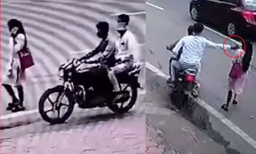 Indore,Bikers Snatch Phone,Woman Falls Face-First On Road As Bikers Snatch Phone,latest national news,ബൈക്കിലെത്തിയ സംഘം മൊബൈൽ ഫോണ്‍ പിടിച്ചുപറിച്ചു; തടയാൻ ശ്രമിക്കുന്നതിനിടെ നടുറോഡിൽ വീണ യുവതിക്ക് പരിക്ക്