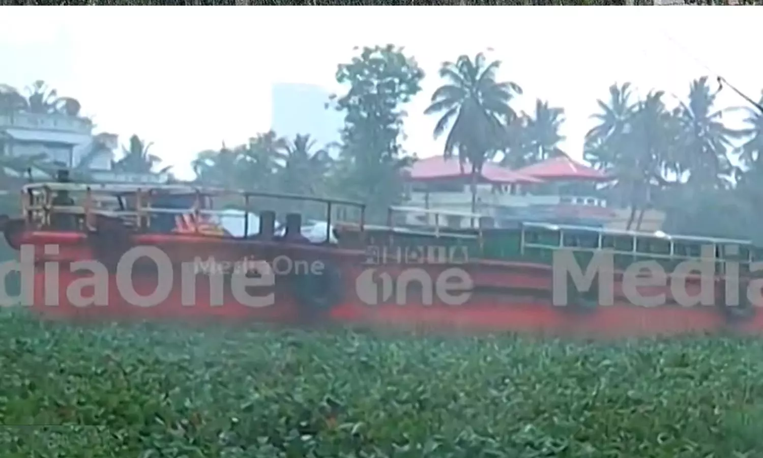 Barge stuck in national waterway; Water metro service suspended Barge stuck in national waterway; Water metro service suspended