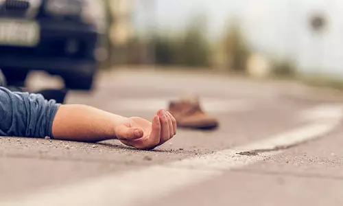 Accident death in road