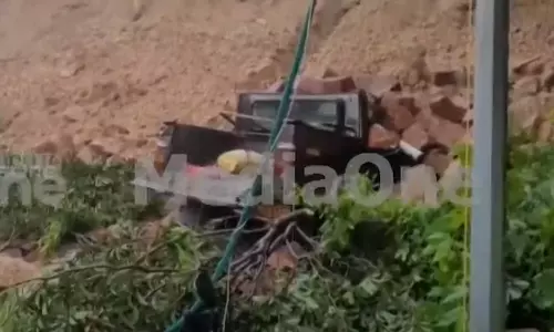 Heavy rain: Landslides at two places in Malappuram