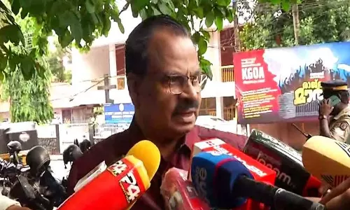 വിവാദ ഫേസ്ബുക്ക് പോസ്റ്റ്: മറുപടി നല്കാതെ ജി ശക്തിധരന് വിവാദ ഫേസ്ബുക്ക് പോസ്റ്റ്: മറുപടി നല്കാതെ ജി ശക്തിധരന്