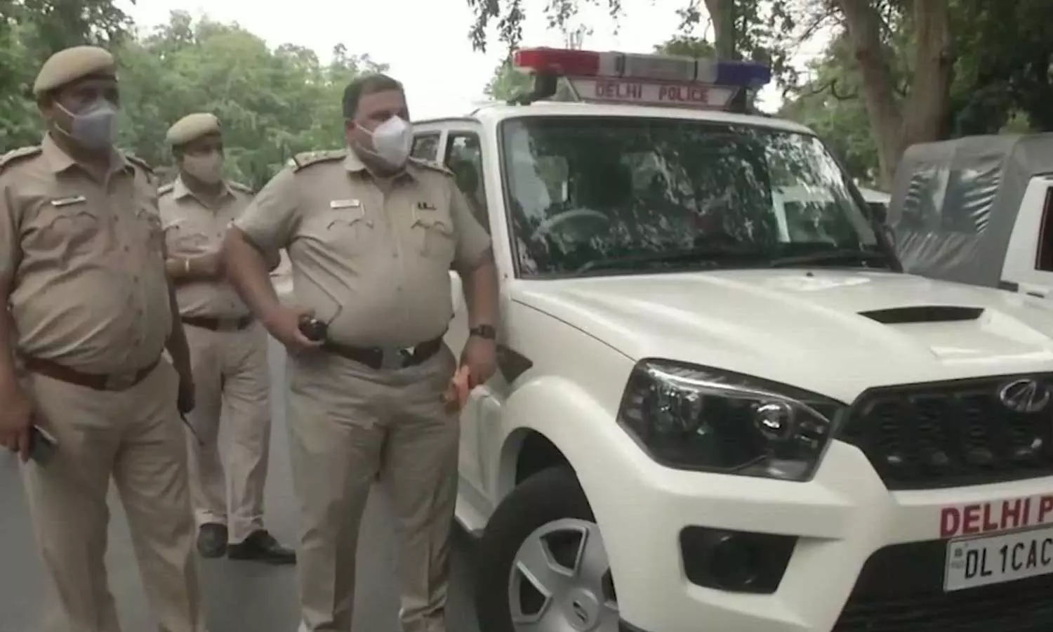 Delhi man booked for forcing wife to watch porn and dress like porn star, case for forcing wife to watch porn and dress like porn star, Forcing wife to watch porn, Forcing wife to dress like porn star, Delhi police