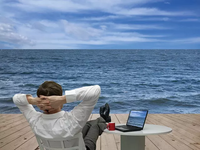 employees enjoys vacation