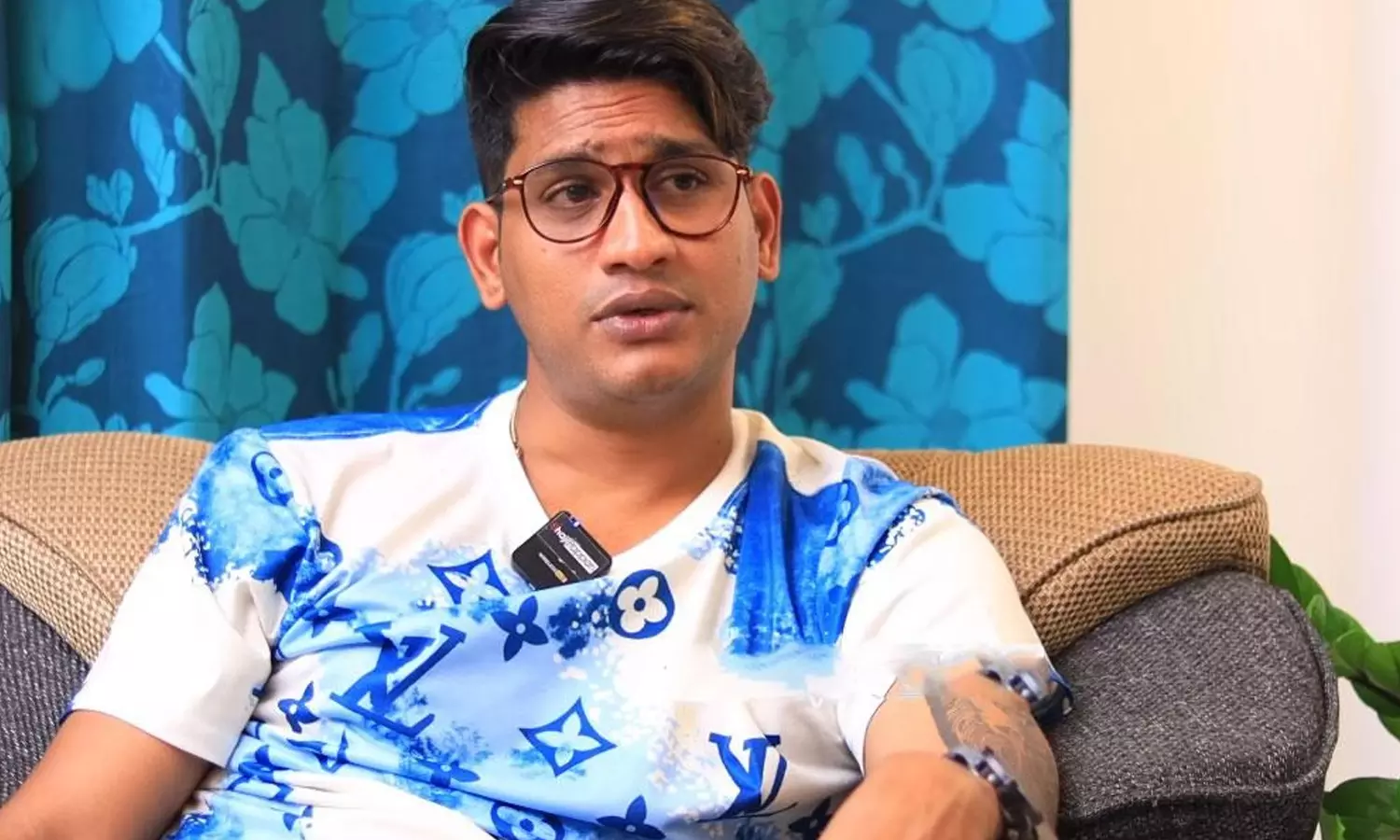 ‘ആർ.എസ്.എസ് നേതാവ് എന്തിനാടെ കൊന്തയൊക്കെ എന്ന് പറഞ്ഞ് അതിൽ തട്ടി, ദൈവങ്ങളെ കുറിച്ച് മോശം പറഞ്ഞു; ആർ.എസ്.എസ് വിടാനുള്ള കാരണം പറഞ്ഞ് അഖിൽ മാരാർ ‘ആർ.എസ്.എസ് നേതാവ് എന്തിനാടെ കൊന്തയൊക്കെ എന്ന് പറഞ്ഞ് അതിൽ തട്ടി, ദൈവങ്ങളെ കുറിച്ച് മോശം പറഞ്ഞു; ആർ.എസ്.എസ് വിടാനുള്ള കാരണം പറഞ്ഞ് അഖിൽ മാരാർ