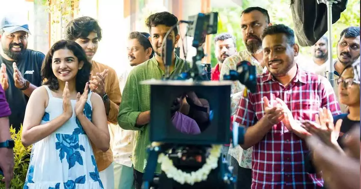 നസ്ലനും മമിതയും: ഭാവന സ്റ്റുഡിയോസിന്റെ അഞ്ചാമത്തെ സിനിമയുടെ ഷൂട്ടിങ് തുടങ്ങി നസ്ലനും മമിതയും: ഭാവന സ്റ്റുഡിയോസിന്റെ അഞ്ചാമത്തെ സിനിമയുടെ ഷൂട്ടിങ് തുടങ്ങി