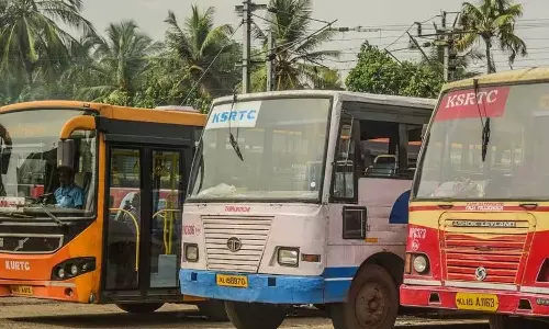 ഡ്രൈവർ കം കണ്ടക്ടർ ഇനി പുതിയ തസ്തിക; കെ.എസ്.ആർ.ടി.സിയിലും സ്വിഫ്റ്റ് ബസിലും ജോലി ചെയ്യേണ്ടിവരും ഡ്രൈവർ കം കണ്ടക്ടർ ഇനി പുതിയ തസ്തിക; കെ.എസ്.ആർ.ടി.സിയിലും സ്വിഫ്റ്റ് ബസിലും ജോലി ചെയ്യേണ്ടിവരും