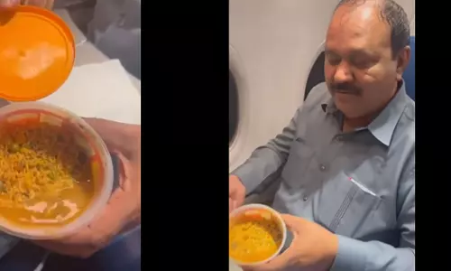 Social activist Ashraf Thamarasery shared his ordeal while buying food on Air India Express.
