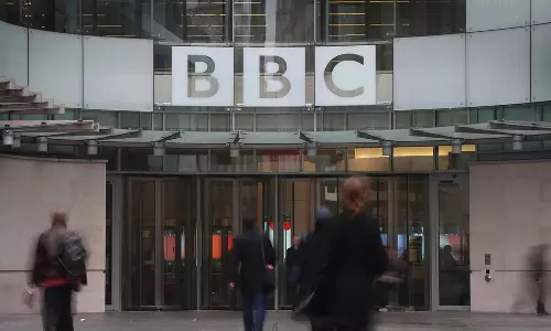BBC presenter suspended over allegations on explicit photos