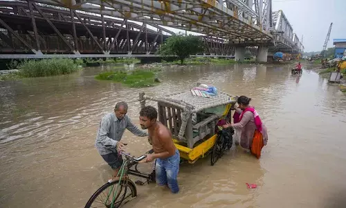 ഉത്തരേന്ത്യയിൽ മഴക്കെടുതി രൂക്ഷം;ഹിമാചൽപ്രദേശിൽ മാത്രം 31 മരണം