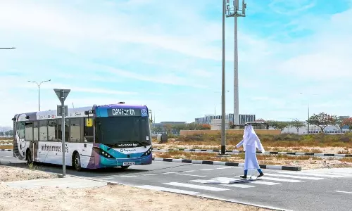 ദുബൈ സെൽഫ് ഡ്രൈവിങ് ട്രാൻസ്പോർട്ട് ചലഞ്ച്; ഡ്രൈവറില്ലാ ബസുകൾ പരീക്ഷണയോട്ടം തുടങ്ങി