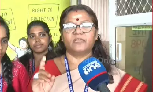 A 16-year-old girl was kidnapped from Thrissur railway station in broad daylight