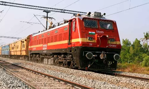 Complaint of sexual assault on the girl in the train