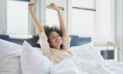 വലത് വശം ചേർന്ന് എഴുന്നേല്‍ക്കണമെന്ന് പറയുന്നതിന് പുറകിലും ചില കാരണങ്ങളുണ്ട്...